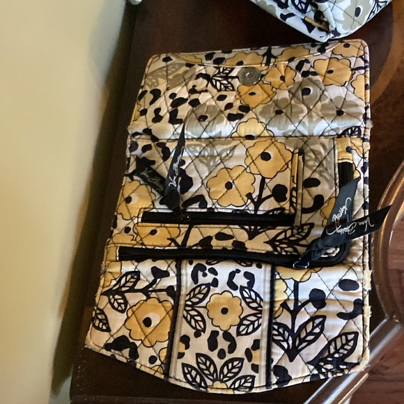 Vera Bradley bag - Picture 8 of 9